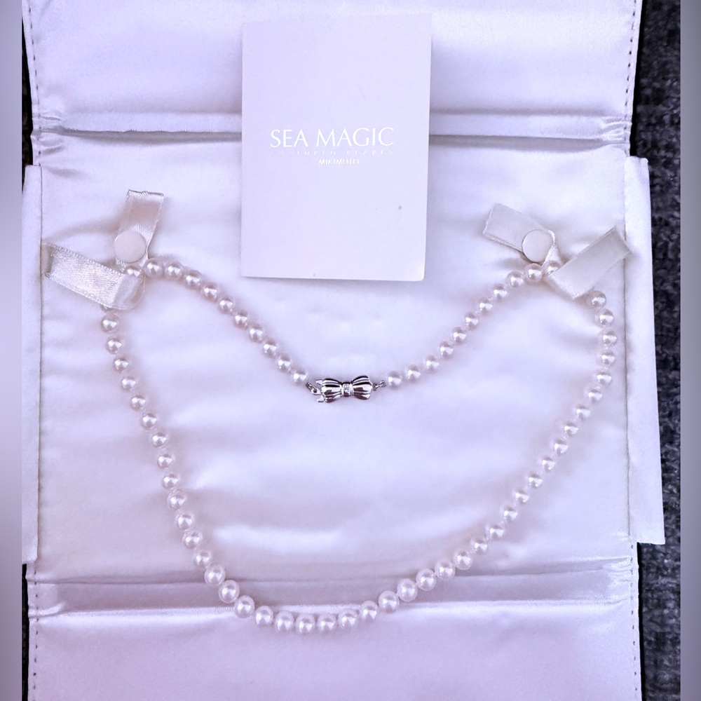 MIKIMOTO Sea Magic White Pearl Necklace